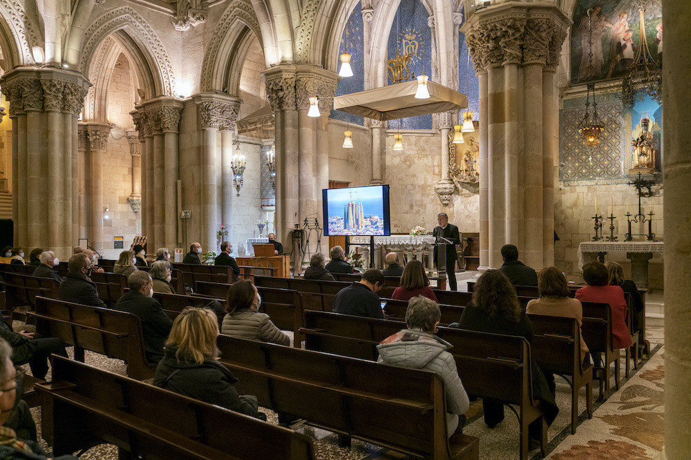 Bible-study event in the Sagrada Família crypt for 6th annual Bible Week