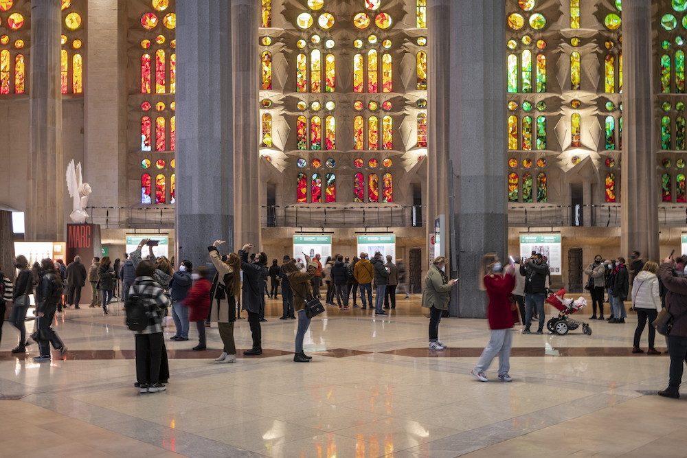 Por Santa Eulalia, 6.000 personas visitaron la Sagrada Familia gratuitamente.