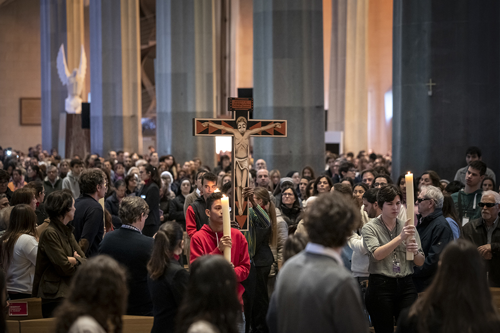 La Basílica inició la Cuaresma con la misa «Sent la Creu»