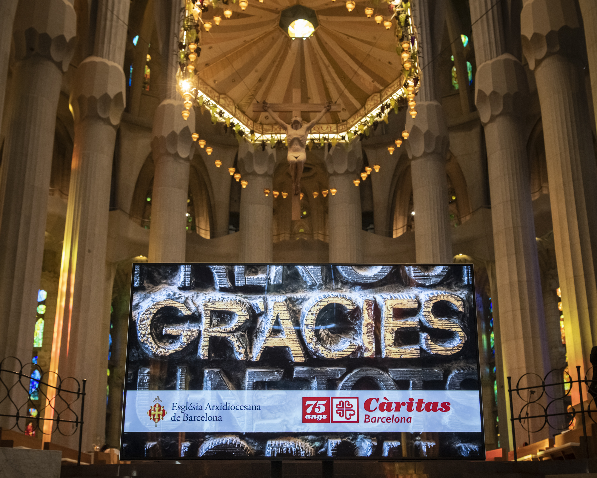 La Basílica ha acollit una missa en commemoració dels 75 anys de Càritas Diocesana de Barcelona
