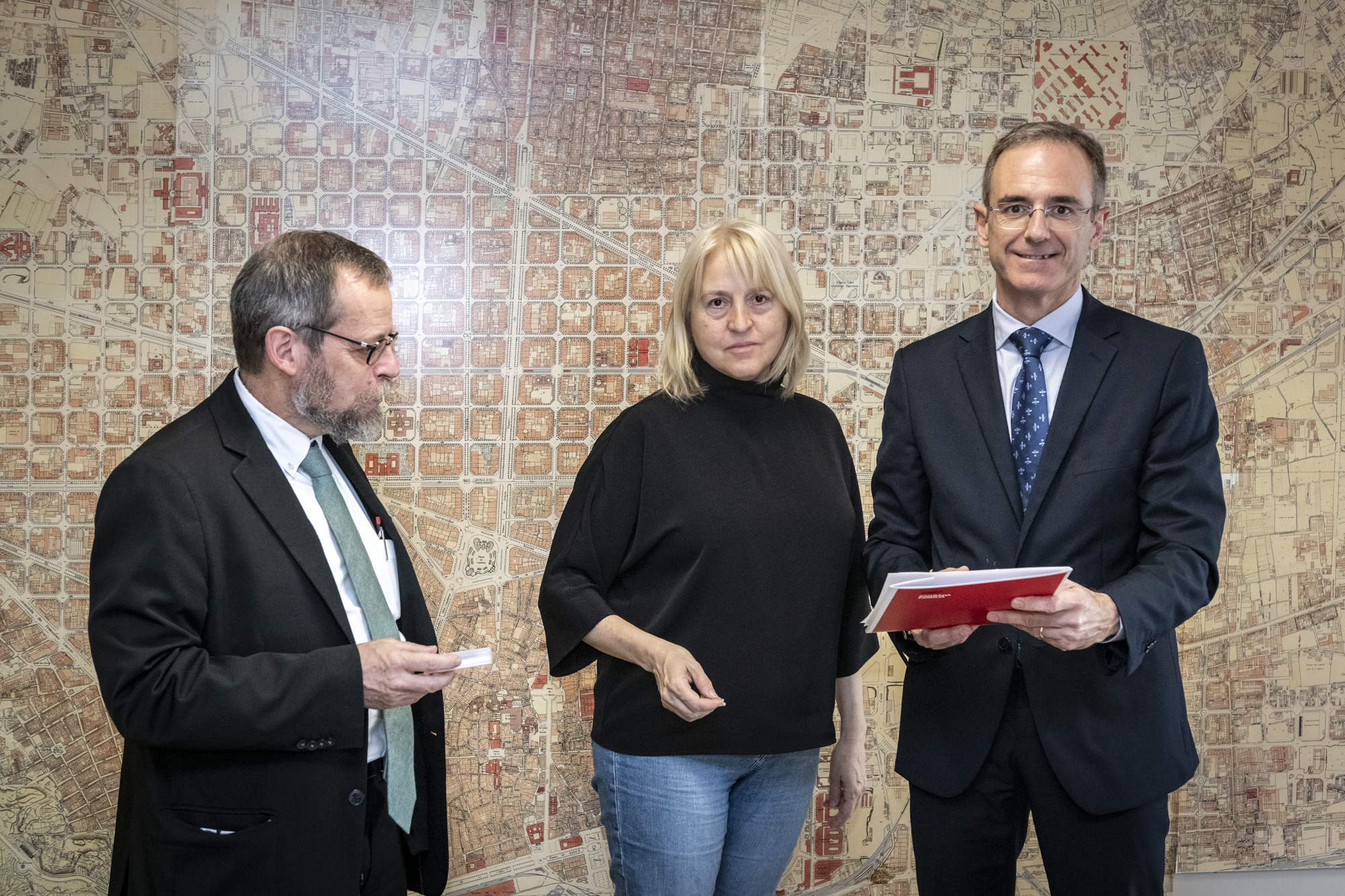 La Sagrada Família presenta a l’Ajuntament la sol·licitud de les llicències d’obres i activitats de la Basílica