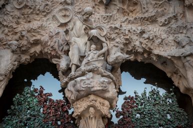 Thousands of people take part in activities to share the spirit of Christmas