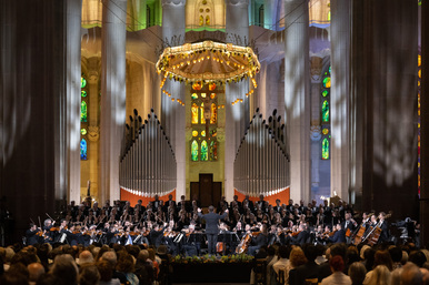 La Sagrada Familia ha sido el escenario del concierto de la Berliner Philharmoniker