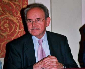 La Sagrada Familia lamenta la defunción de Joan Jordi Bergós i Tejero, quien fue Presidente delegado de la Junta Constructora de la Sagrada Familia