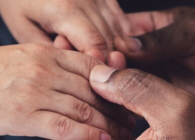 Resolution of first Social Action Fund grant call