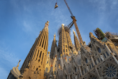 Twelfth level of tower of Jesus Christ complete and work turns to spire with the cross