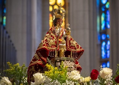 Cardinal Omella i Omella led international mass for the adoration of the Santo Niño de Cebú