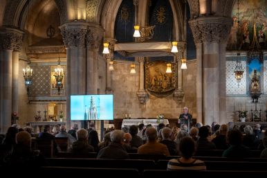 La Sagrada Familia presenta un ciclo de conferencias teológicas