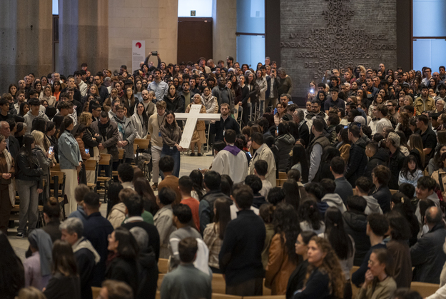 Celebración del «Sent la Creu» en la Sagrada Familia